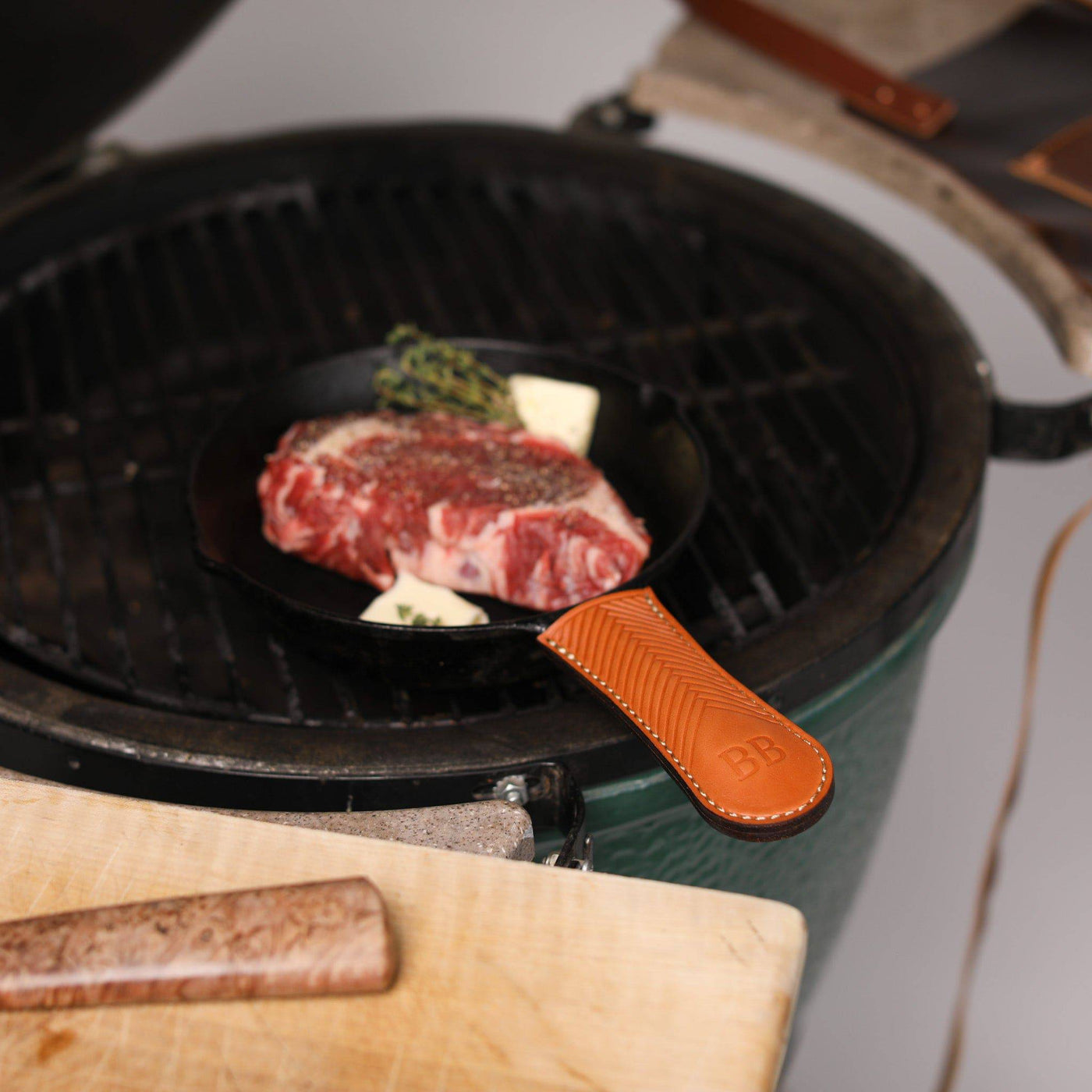Cast-Iron Handle Cover - Lifetime Leather Co