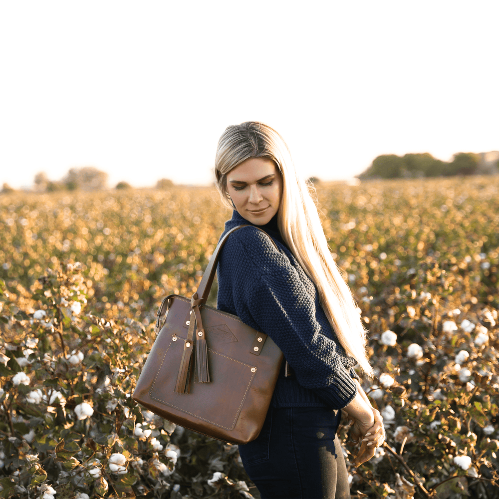 [lifestyle] Lifetime Mini Tote - Lifetime Leather Co